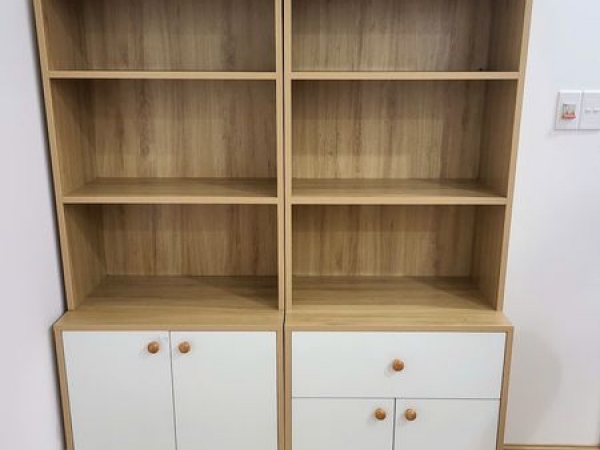 Giá sách bằng gỗ thiết kế hiện đại KS-62